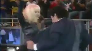 Muere raffaella carrà a los 78 años la reina de la televisión italiana, responsable de temas como 'caliente, caliente' o 'hay que venir al sur', ha fallecido a los 78 años años muere raffaella carra muere rafaela carra rafaela carra años Flva6qynfp7nrm