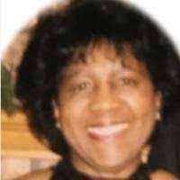 Trudy Simons's Instagram, Twitter & Facebook