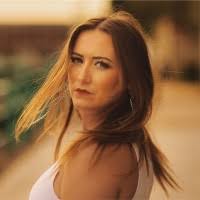 50+ "Sarah Létourneau" profiles