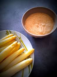 Sauce Hongroise Pour Accompagner Avec Fraicheur Les Asperges Cuisine Hongroise Cuisine Europeenne Recettes De Cuisine