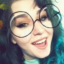 Chelsea Ledoux's Instagram, Twitter & Facebook