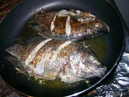 La Cocina De Nathan Cuban Spanish Mexican Cooking More Mojarra Frita A La Mexicana Tilapia A La Mexica In 2020 Fried Whole Fish Fried Fish Recipes Fritas Recipe