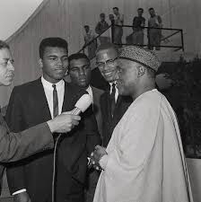 See how the incredible spike lee brought the malcolm x film to life. 10 Photos Of Muhammad Ali With Malcolm X Ilmfeed