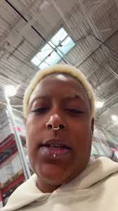 Bianca Diamond 🧿 (@dippedingolddiamonds)