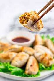 How To Make Vegan Bulgogi Mandu Dumplings My Eclectic Bites Recipe In 2020 Bulgogi Korean Sweet Potato Noodles Spicy Pork