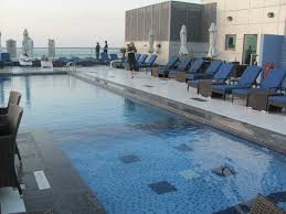 Roof Top Pool Picture Of Park Regis Kris Kin Hotel Dubai Tripadvisor