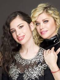 Singer, actress, tv hostess and mother, loredana began her career in the city of onesti, city famous for gymnastics. Facebook