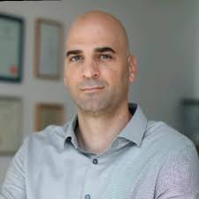 גאווה גדולה לקבל היום תעודת הצטיינות מרשות המסים לשנת 2024. ההוקרה הזו  מסמלת עבורי לא רק הישג אישי, אלא גם את הערך של התמדה, מקצועיות, ועבודה מתוך  שליחות. ההישג שייך גם לצוות