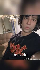 Silvia tello (@silviatellomedina8)