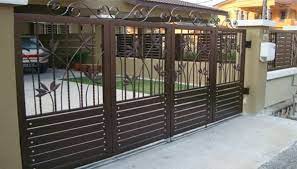 Jangan ragu untuk menghubungi kami, kami siap membuatkan pintu pagar besi, pagar rumah sederhana modern sesuai dengan pesanan anda. 24 Ide Pagar Rumah Pagar Rumah Rumah Minimalis