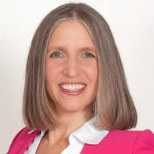 How CEOs lead transformation: Antonia Peel's article