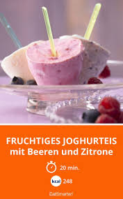 Fruchtiges Joghurteis Mit Beeren Und Zitrone Smarter Kalorien 248 Kcal Zeit 20 Min Eatsmarter De Joghurt Eis Joghurt Lebensmittel Essen