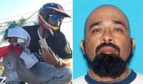 Inesperado! Dan noticia del hispano que atacó con piedras las camionetas  del ICE 👉 https://qonnda.social/45PVSuZ El FBI mostró su foto y lo peor es  lo que esperan que pase