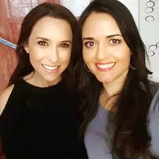 Yes, she is again... very beautiful 😍😍😍