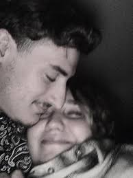 Lau :) (@_.xlucex._)