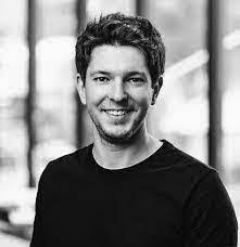 Hugh Singleton's Instagram, Twitter & Facebook