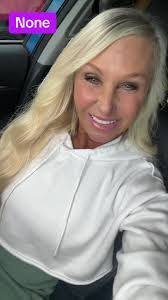 Misty Layne's Instagram, Twitter & Facebook