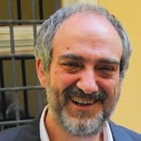 PDF) Le emozioni dei terapeuti e la memoria della paziente. Un ipertesto  sull'anoressia