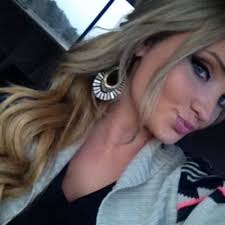 Alana Cain's Instagram, Twitter & Facebook