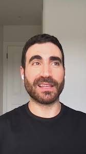 INCREDIBLE book pun from @kevin_saxby! #toniandryanpodcast