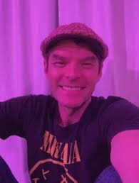 Under the Streetlamp