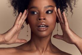 When someone walks by me with food... 👀