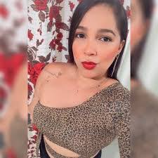 Kelly Sena's Instagram, Twitter & Facebook