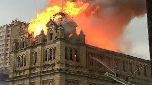 The museum of the portuguese language is an interactive portuguese language—and linguistics/language development in general—museum in são paulo, brazil. Incendio Destroi Museu Da Lingua Portuguesa Blogue Do Iilp
