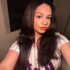 Brianna Gil's Instagram, Twitter & Facebook