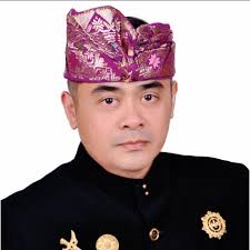 new Repost @zanzabellaa Masihnada saja diskriminasi terhadap umat Hindu di  luar Bali. Kenapa oknum petugas jaga candi sangat KERAS dan terkesan benci  terhadap Hindu ? Ada apa ini ? Bagaimana ini DIRJEN