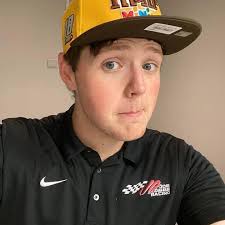 How is this even possible if base is $2 4:18 Decline Euclid COLLINWODD COL  LINWOOD จกฮาิโ Very busy Peak Pay eveland $3.00 Guaranteed (incl. tips) 4.9  4.9mi mi Deliver by 4:43 PM