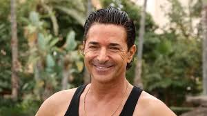 ANNE ASKS THE FAMILY