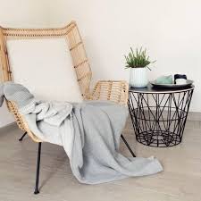 Découvrez notre sélection de miroirs irrésistibles pour toutes les pièces de la maison : Grand Fauteuil En Kubu Pour Un Coin Detente Taaora Blog Mode Tendances Looks