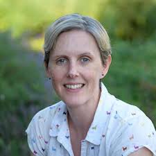 Jill Preston's Instagram, Twitter & Facebook