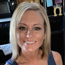 Kayla Bowlby's Instagram, Twitter & Facebook