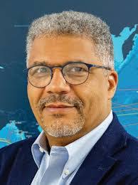 Darwin Evans's Instagram, Twitter & Facebook