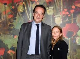 Ce samedi 27 février 2021, la sœur jumelle d'ashley olsen a été repérée à new york avec un nouvel. Mary Kate Olsen And Ex Husband Olivier Sarkozy Finalise Divorce Via Zoom News Unseen Latest Collection Of Breaking News Straight From The Entertainment Industry