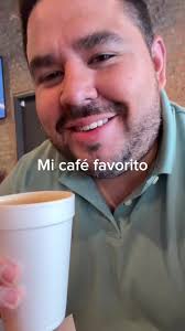 Delicioso café con leche en el Cubanito Restaurant