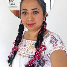 Zuri Barrera's Instagram, Twitter & Facebook