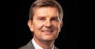 Drew Vann's Instagram, Twitter & Facebook