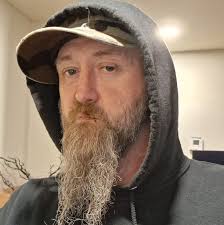 I just realized that Speargun can close bugholes.