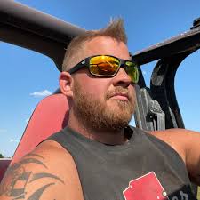 Is filling rock chips with filler bad practice?