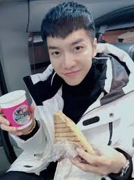 A korean odyssey (화유기, hwayugi), un drama fantastique inspiré de la célèbre histoire du roi singe. Lee Seung Gi Cheers On A Korean Odyssey Hancinema The Korean Movie And Drama Database