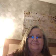 Hunted Holiday: A Vampire Romance : Roth, Mandy M.: Amazon.ca: Books