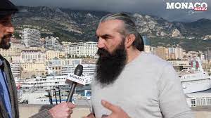 We are currently in process of looking up information on the previous dates and hookups. Sebastien Chabal Weiht Eine Smarte Sportstatte Ein