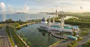 Skyscanner is a fast and simple travel search engine that compares hundreds of flights from all major airlines and travel agents, finding you the best deal on cheap plane tickets to kota kinabalu from kuala lumpur. Cheap Flights From Singapore To Kota Kinabalu From S 97 Sin Bki Kayak