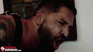 Dominic Pacifico Rides Alex Killians Fist Like A Champ - XNXX.COM