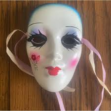 Small mask decoration found at Goodwill