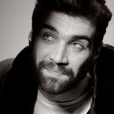 It's Alec Hair Apprecation Saturday, everyone!