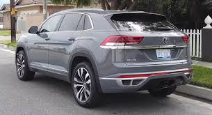It's plainer and straighter than many competitors, which is fine. Is The 2020 Vw Atlas Cross Sport Your Affordable Alternative To The Bmw X6 Carscoops